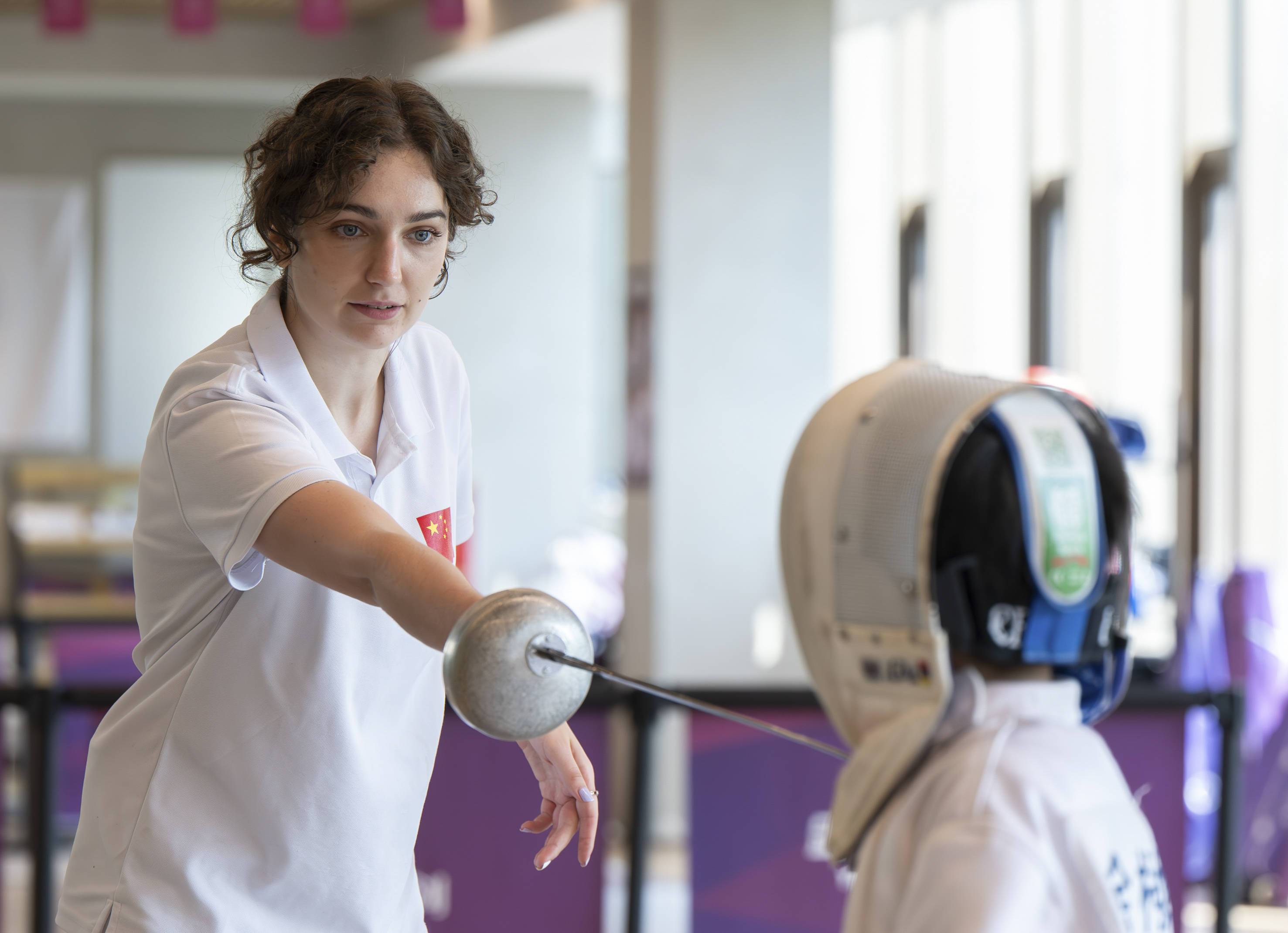 玛丽亚指导, 一家击剑馆